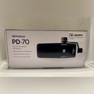 Brand New / Never Used - PreSonus PD-70 Dynamic Broadcast Microphone